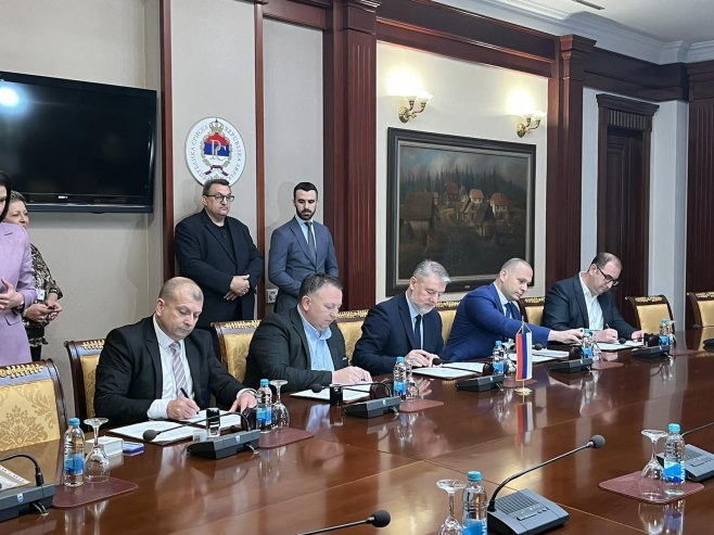 Потписивање протокола Потписивање протокола -