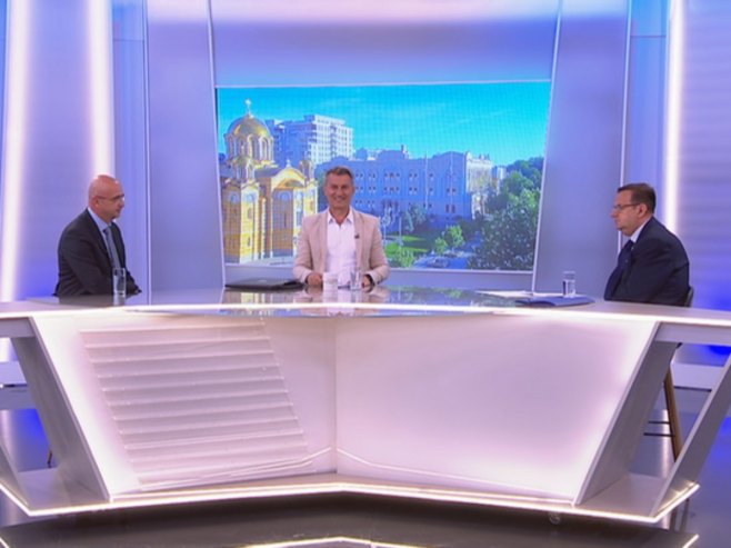 Шребић и Ружичић, гости Јутарњег програма Шребић и Ружичић, гости Јутарњег програма - Фото: РТРС