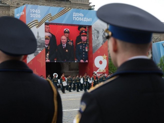 Парада у Москви (Фото: EPA/MAXIM SHIPENKOV) Парада у Москви (Фото: EPA/MAXIM SHIPENKOV) -
