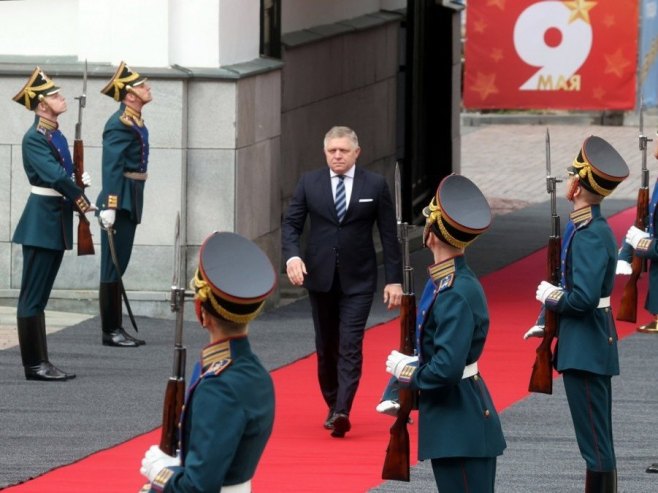 Роберт Фицо (Фото: EPA/SERGEI KARPUKHIN/KREMLIN) Роберт Фицо (Фото: EPA/SERGEI KARPUKHIN/KREMLIN) -