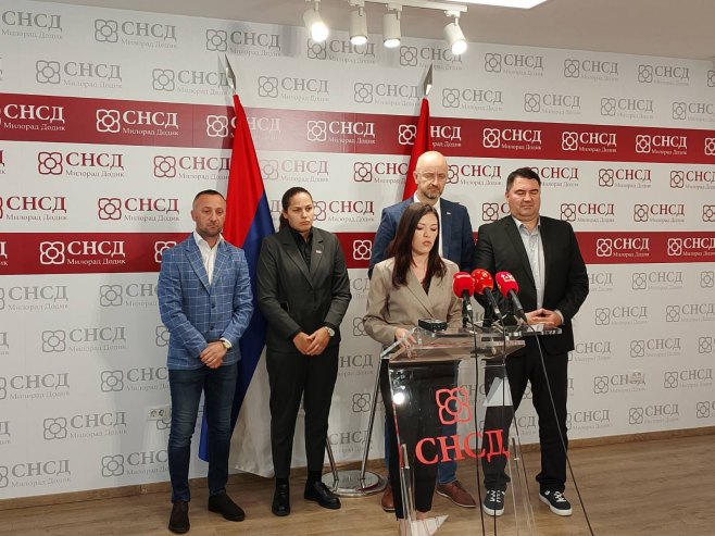 Конференција за новинаре Конференција за новинаре - Фото: РТРС