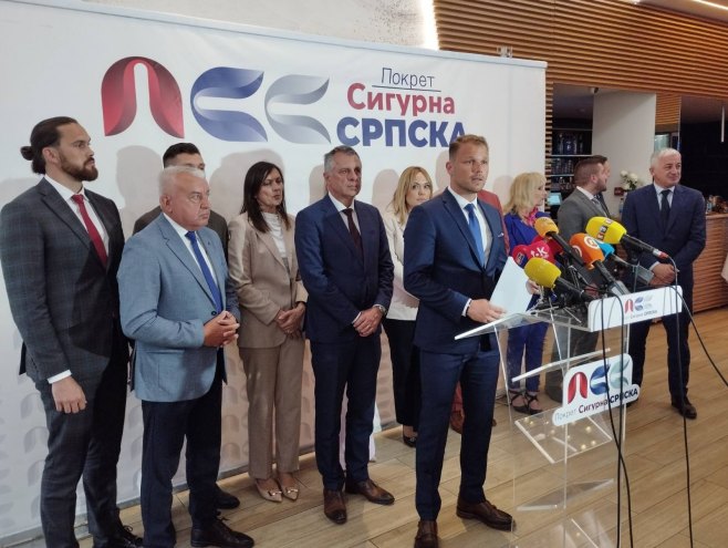 Прес конфереција ПСС Прес конфереција ПСС - Фото: РТРС