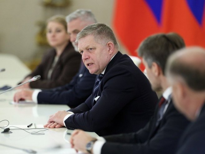Роберт Фицо (Фото: ЕPA/RAMIL SITDIKOV/REUTERS POOL) Роберт Фицо (Фото: ЕPA/RAMIL SITDIKOV/REUTERS POOL) -