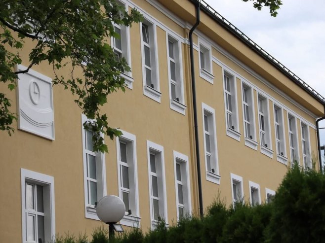 Реконструкција Основне школе „Никола Тесла“ Реконструкција Основне школе „Никола Тесла“ - Фото: РТРС