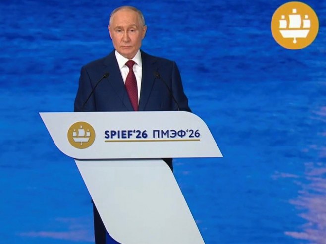 Путин: БРИКС је давно претекао Г7, та предност само расте (ВИДЕО) Путин: БРИКС је давно претекао Г7, та предност само расте (ВИДЕО)
