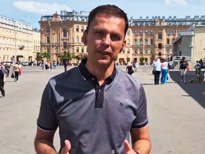 Репортер РТРС-а Јасенко Тодоровић из Санкт Петербурга Репортер РТРС-а Јасенко Тодоровић из Санкт Петербурга - Фото: РТРС