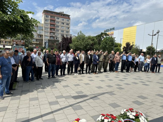 Обиљежене 34 године од формирања Друге семберске бригаде ВРС Обиљежене 34 године од формирања Друге семберске бригаде ВРС - Фото: РТРС