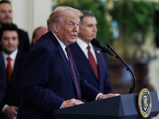 Трамп: Потписивање споразума могуће у Европи током викенда Трамп: Потписивање споразума могуће у Европи током викенда