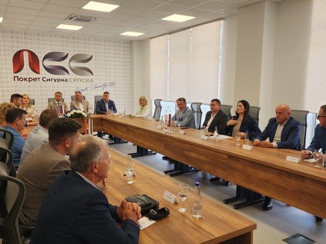 Састанак опозиције Састанак опозиције - Фото: РТРС