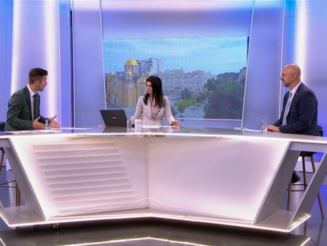 Кресојевић и Мазалица, гости Јутарњег програма Кресојевић и Мазалица, гости Јутарњег програма - Фото: РТРС
