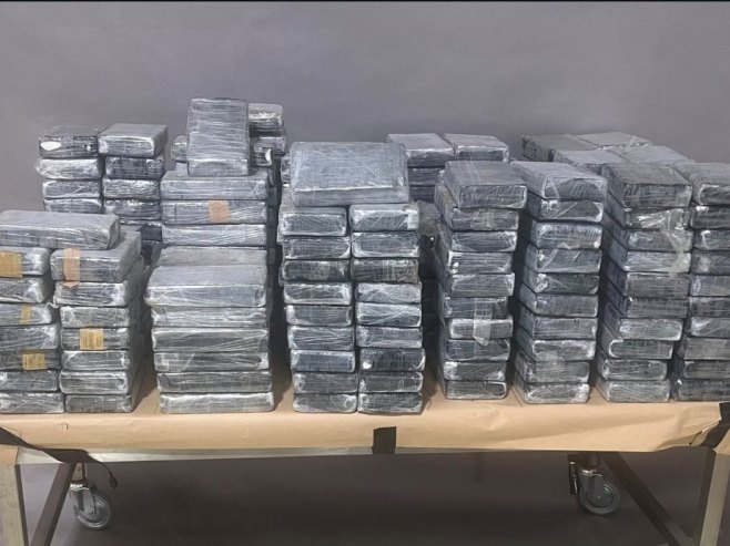 У сарадњи са Њемачком, МУП Србије заплијенио 35,6 килограма дроге У сарадњи са Њемачком, МУП Србије заплијенио 35,6 килограма дроге