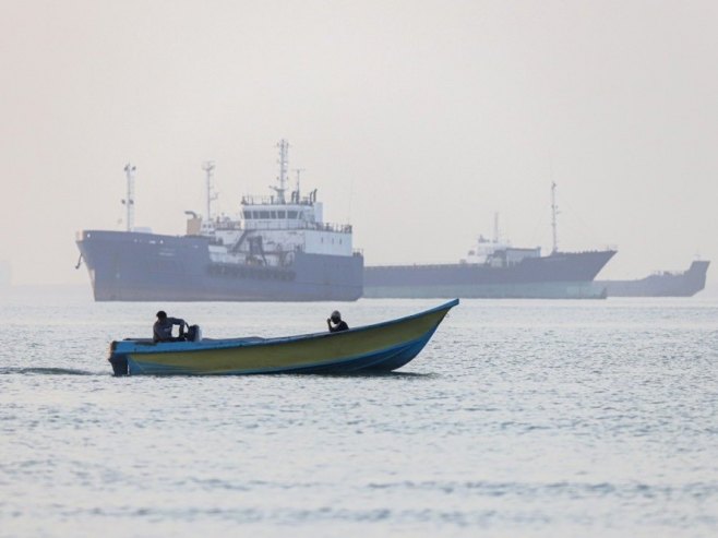 Ормуски мореуз (фото: EPA/AMIRHOSSEIN KHORGOOEI) Ормуски мореуз (фото: EPA/AMIRHOSSEIN KHORGOOEI) -