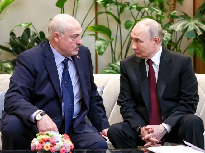 Александар Лукашенко и Владимир Путин (Фото: EPA/ALEXANDER KAZAKOV) Александар Лукашенко и Владимир Путин (Фото: EPA/ALEXANDER KAZAKOV) -
