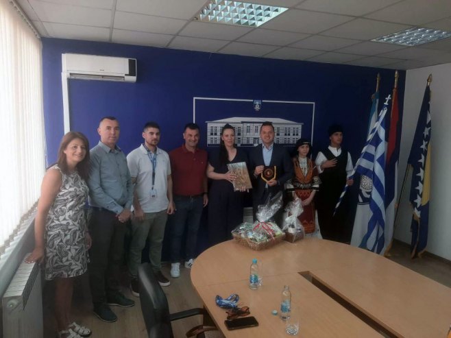 Фолклораши из Грчке након 18 година поново у Фочи Фолклораши из Грчке након 18 година поново у Фочи