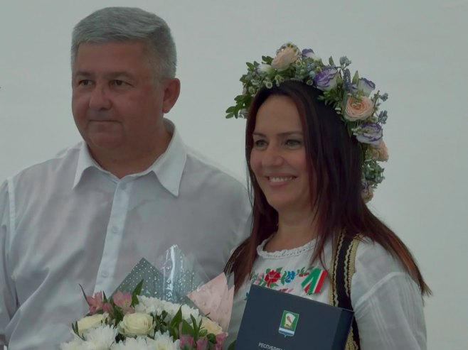 Додијељено одликовање Снежани Ружичић Додијељено одликовање Снежани Ружичић - Фото: РТРС