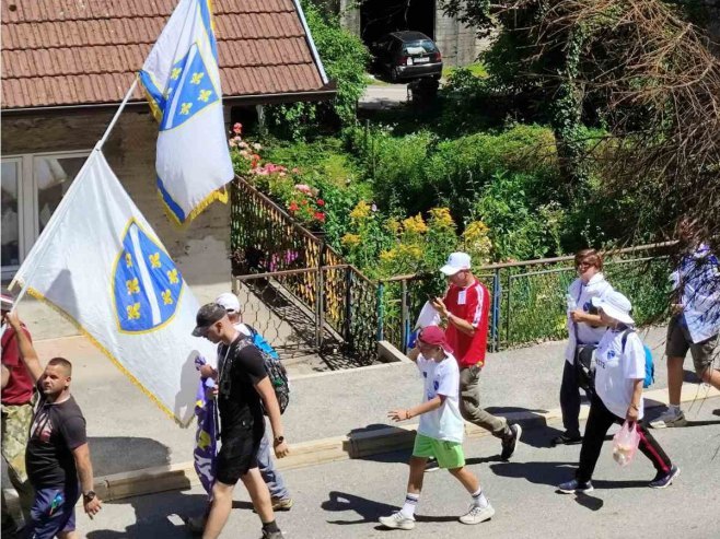 Ратне заставе БиХ у Сребреници Ратне заставе БиХ у Сребреници - Фото: СРНА