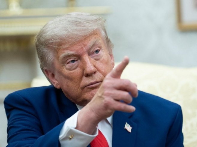 Трамп: Посао у Ирану није завршен Трамп: Посао у Ирану није завршен