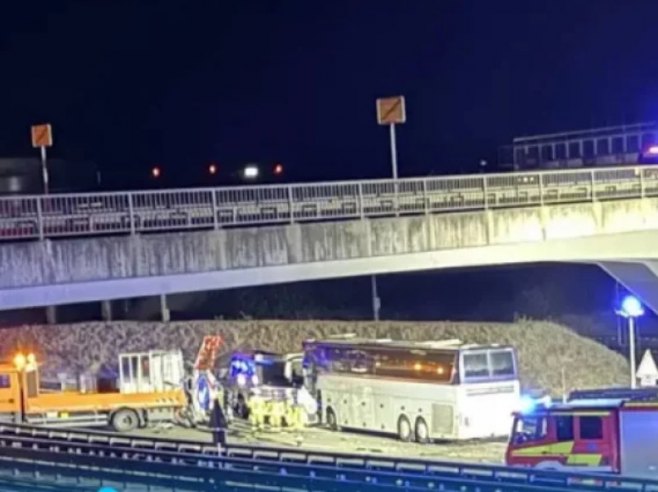 Саобраћајна несрећа Саобраћајна несрећа - Фото: Screenshot