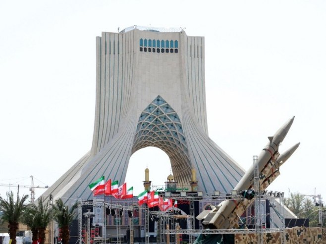 Иран (Фото: EPA/ABEDIN TAHERKENAREH RESTRICTIONS) Иран (Фото: EPA/ABEDIN TAHERKENAREH RESTRICTIONS) -