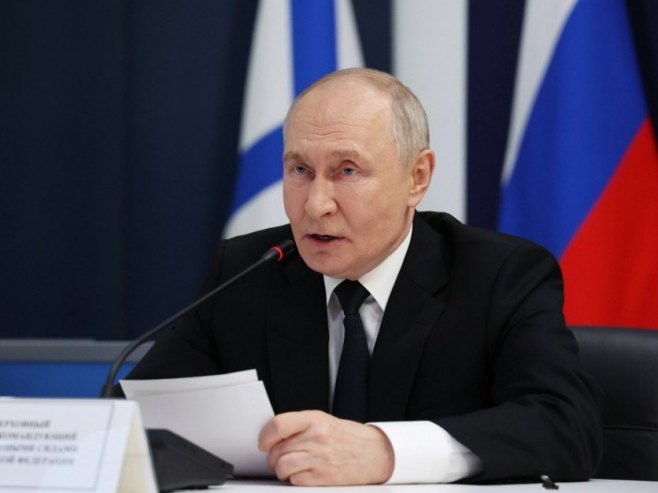 Владимир Путин (фото: EPA/VYACHESLAV PROKOFYEV) Владимир Путин (фото: EPA/VYACHESLAV PROKOFYEV) -