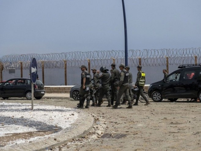 Сеута (Фото: EPA/JALAL MORCHIDI) Сеута (Фото: EPA/JALAL MORCHIDI) -