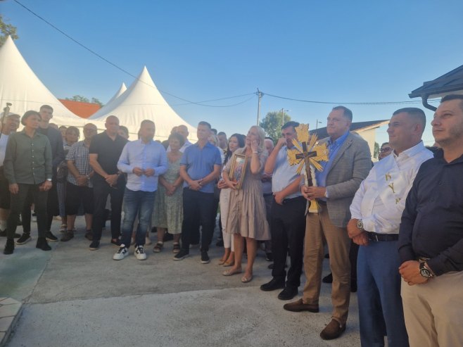 Додик и Цвијановић у Добоју Додик и Цвијановић у Добоју - Фото: РТРС