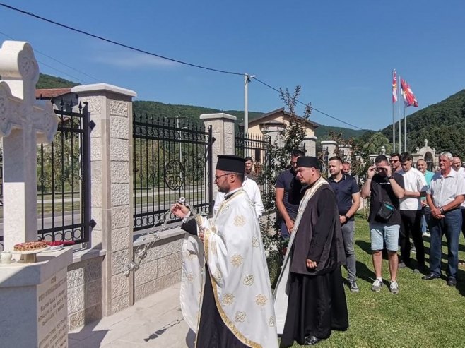 Литургија у манастиру Рмањ Литургија у манастиру Рмањ - Фото: РТРС