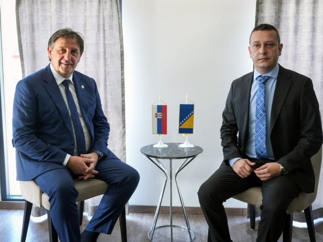 Састанак Гогановића и Гашића Састанак Гогановића и Гашића - Фото: СРНА