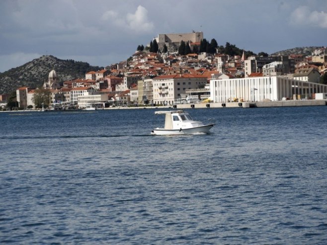 Море у Хрватској (Фото: EPA/ANTONIO BAT) Море у Хрватској (Фото: EPA/ANTONIO BAT) -