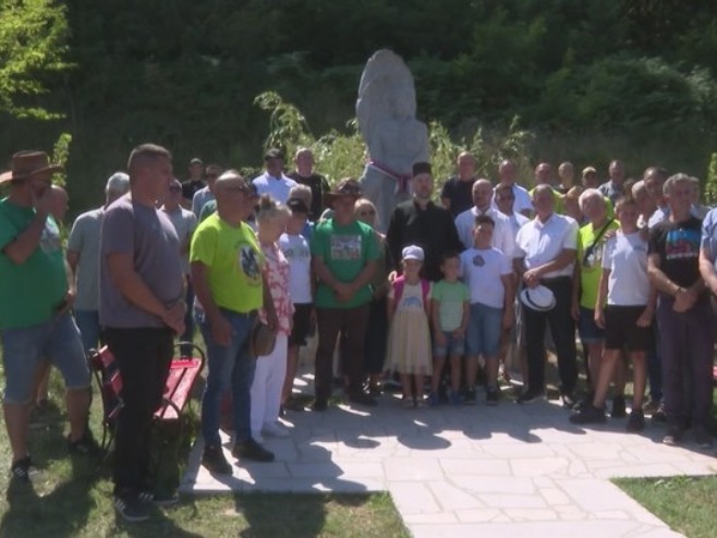 Помен Споменку Гостићу Помен Споменку Гостићу - Фото: РТРС