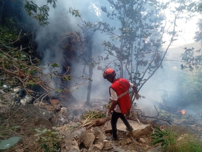 Пад хеликоптера у Кенији (Фото: EPA/KENYA RED CROSS) Пад хеликоптера у Кенији (Фото: EPA/KENYA RED CROSS) -