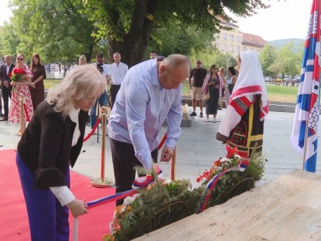 Отворена тродневна манифестација "Кочићеви дани" у Кући Милановића (ВИДЕО) Отворена тродневна манифестација "Кочићеви дани" у Кући Милановића (ВИДЕО)