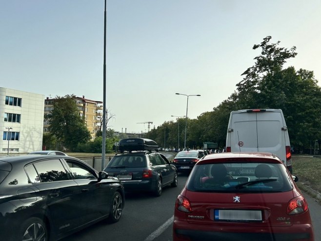 Саобраћајни колапс у Бањалуци Саобраћајни колапс у Бањалуци - Фото: РТРС
