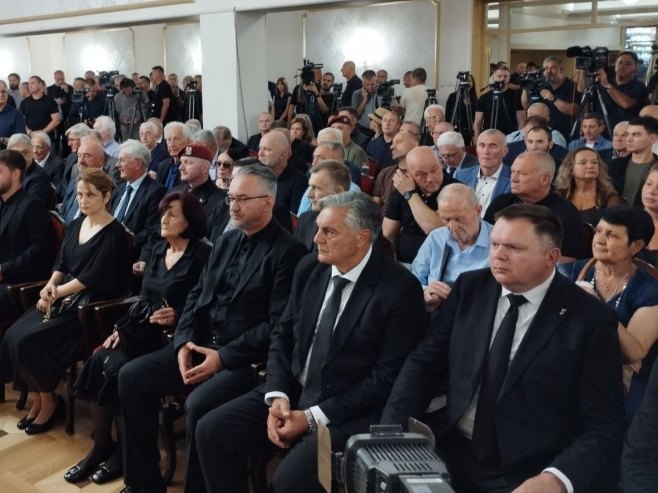 Комеморација генералу Ратку Младићу Комеморација генералу Ратку Младићу - Фото: РТРС