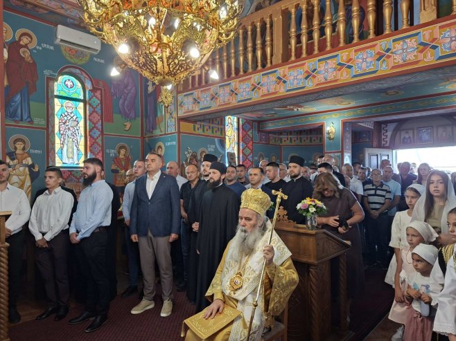 Литургија у Крушковом Пољу Литургија у Крушковом Пољу - Фото: СРНА
