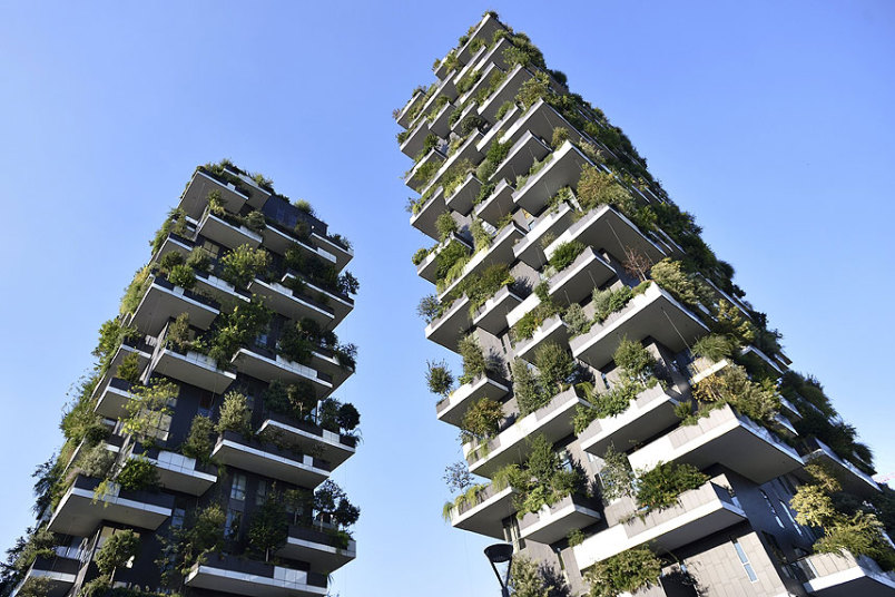 900 стабала у насељу Stefano Boeri's Bosco Verticale  (вертикална шума) у Милану, Италија (Фото:Flavio Lo Scalzo/Reuters)