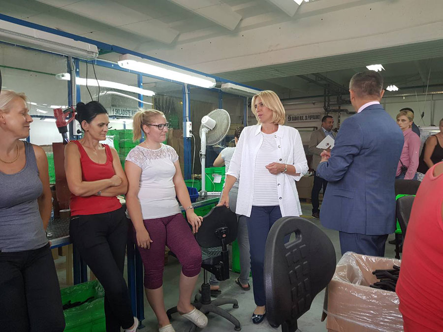 Предсједница Владе Жељка Цвијановић посјетила фабрику у Бијељини