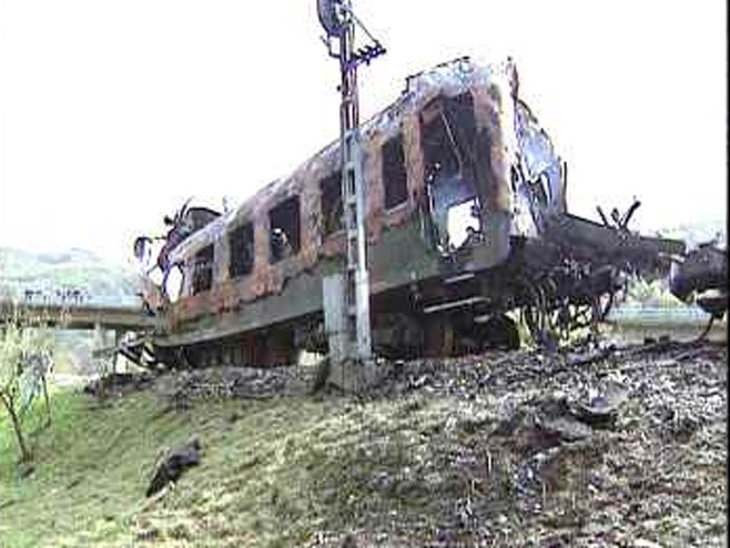 Годишњица бомбардовања жељезничког моста у Грделици (Фото: sorabia.tripod.com/) - 