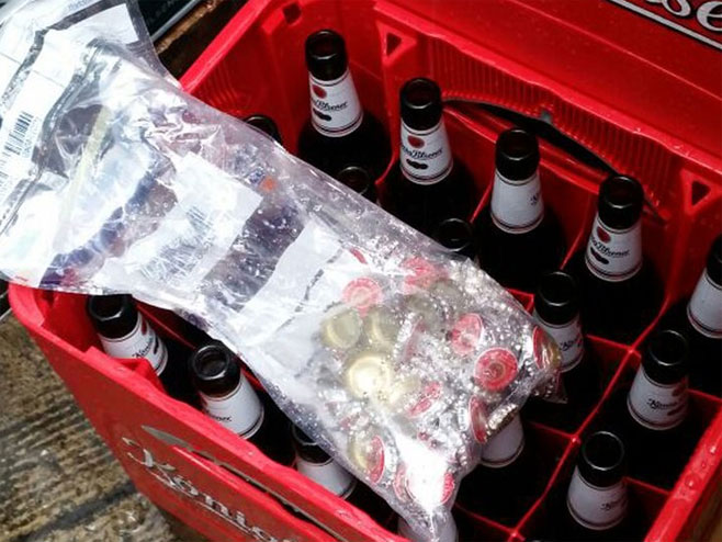 Украли чепове, а пиво оставили!  (Фото: Polizei Essen) - 