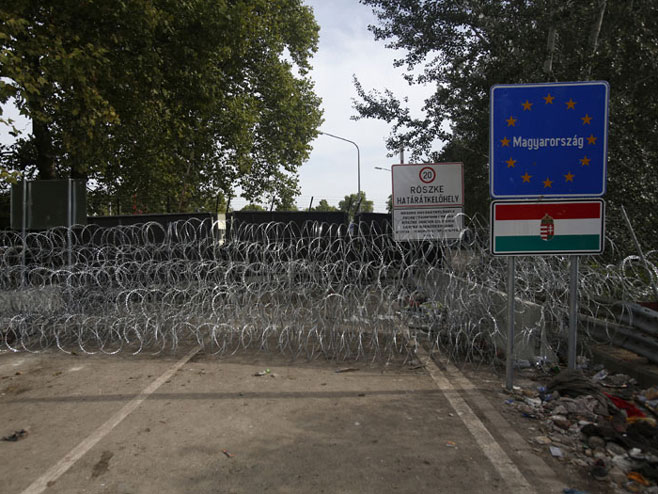 Гранични прелаз - Фото: Novosti.rs