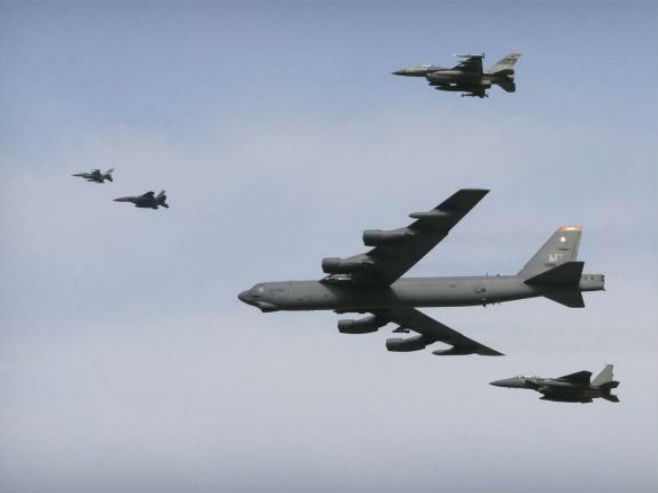 Амерички авион Б-52 - Фото: Beta/AP