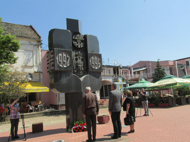 Šamac: Obilježavanje Dana pobjede (Foto: Srna)