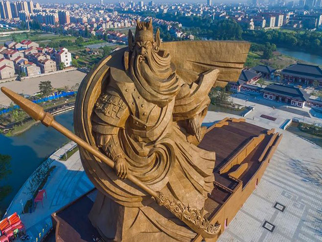 Кина: Споменик богу рата (фото:CCTV) - 