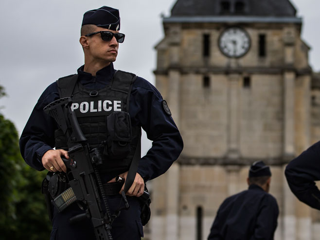 Француска полиција, архив (Фото:Ian Langsdon) - 