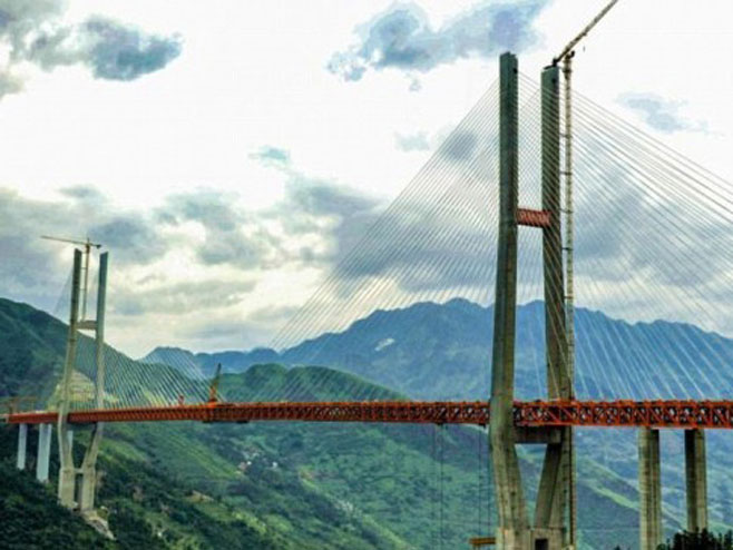 Највиши мост на свијету (Фото: China People Daily) - 