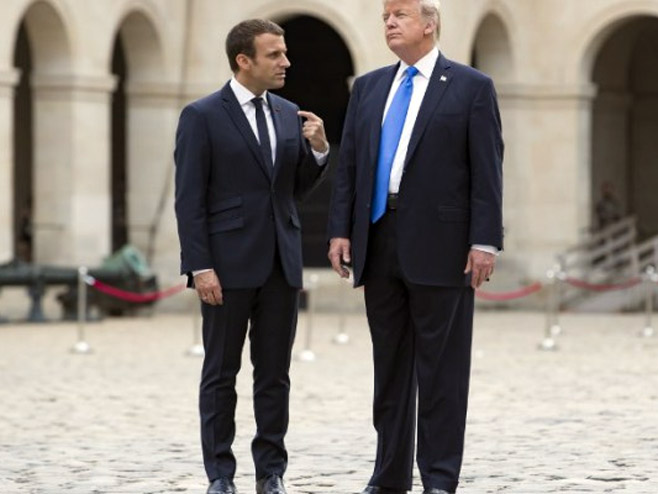 Трамп и Макрон - Фото: AFP