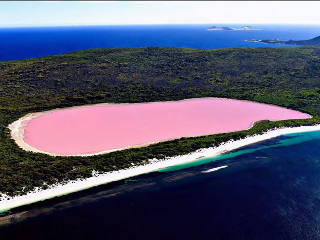 Розо језеро у Аустралији (фото: World Viewers Stop) - 