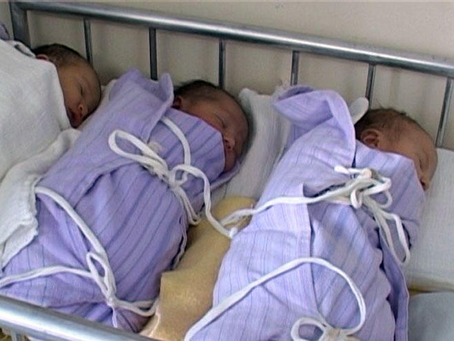 У Републици Српској рођено 15 беба