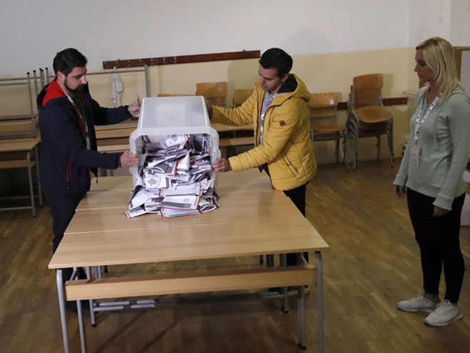 Избори на Космету (фото:Танјуг) - 