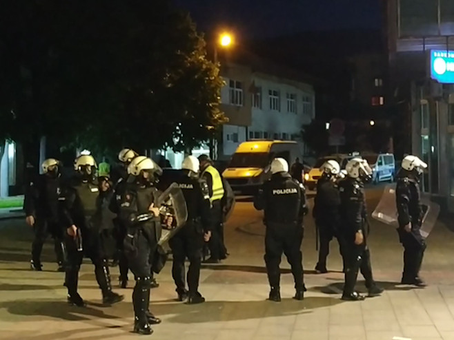 Црна Гора - полиција (Фото: Горан Малиџан) - 